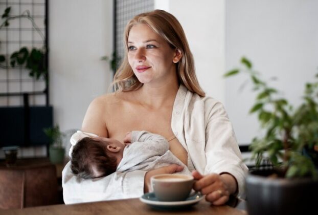 Breastfeeding : can you drink coffee?